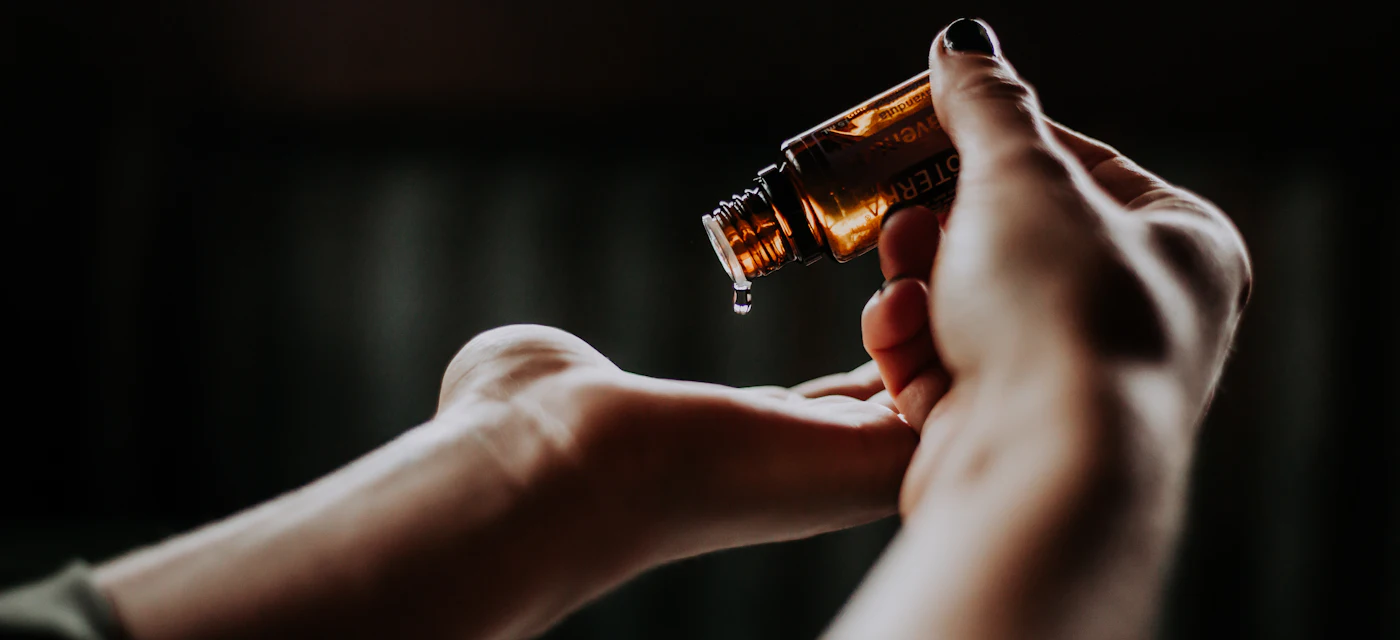 Naftalan ointment vs baths and why they are not the same